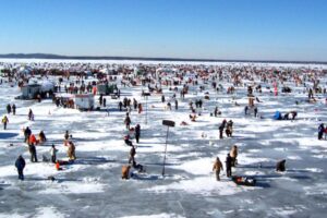 Crazy Busy Ice Fishing Location